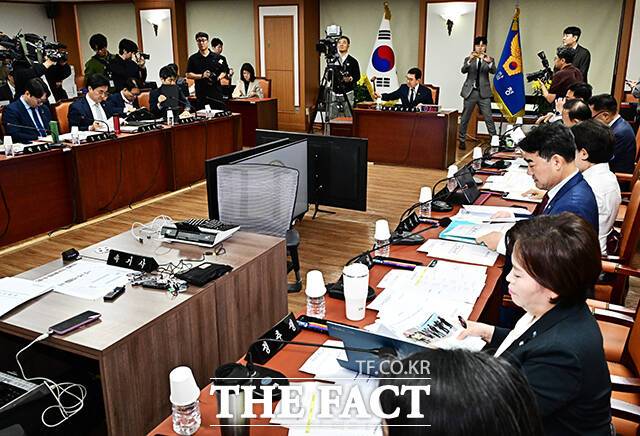 '국회 행정안전위원회 경찰청에 대한 국정감사'