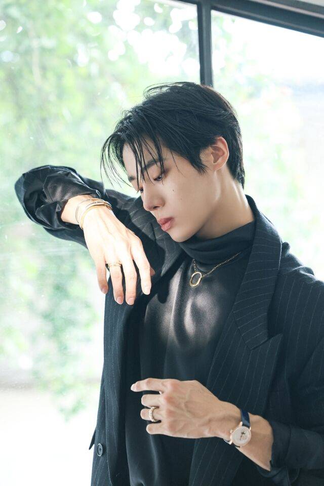 배우 추영우 화보 비하인드/제이와이드컴퍼니