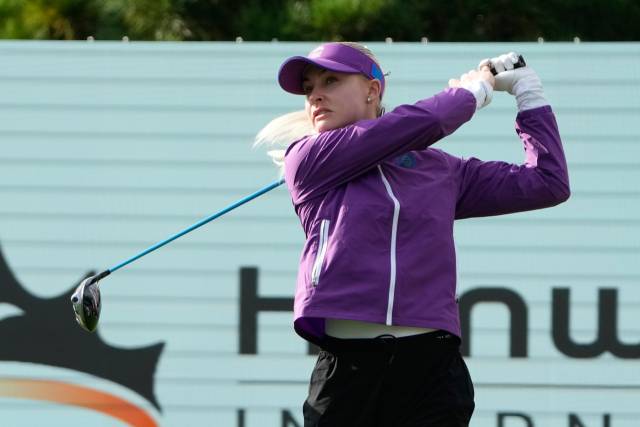 티샷을 하고 있는 찰리 헐. 사진 제공=AP연합뉴스