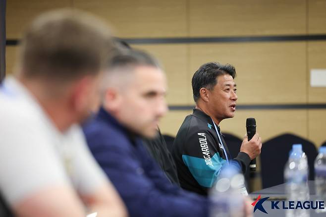 다이스케 마치나카 감바 오사카 감독