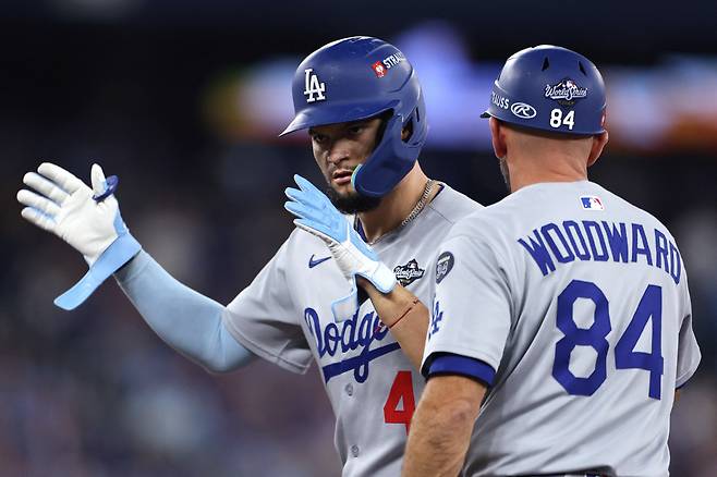 LA 다저스 앤디 파헤스(왼쪽). AFP연합뉴스