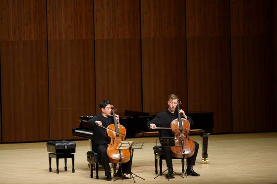 제1회 하슬라국제예술제에서는 콜레기움 무지쿰 서울, 김수연, 후미아키 미우라, 송영훈이 개막 공연을 선보였다. 사진 하슬라국제예술제