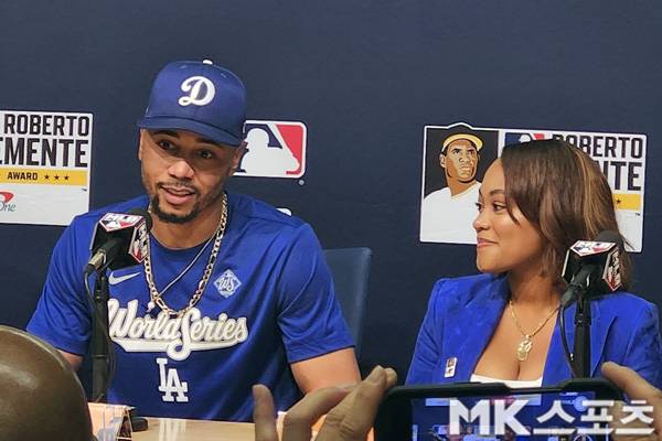 무키 벳츠와 아내 브리아나가 시상식에 참석했다. 사진(美 로스앤젤레스)= 김재호 특파원