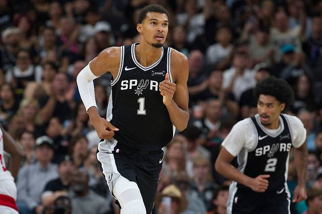 빅터 웸반야마. 샌안토니오 | AP연합뉴스