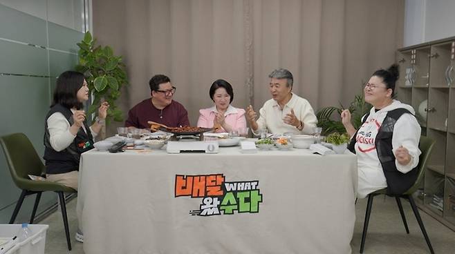 박영규, 윤정수. 사진 | KBS2TV ‘배달왔수다’