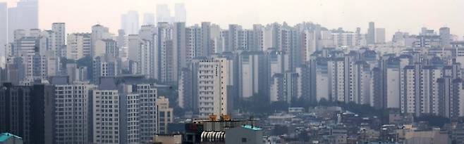 서울 시내 아파트의 모습. 2025.6.27. (ⓒ연합뉴스, 무단 전재-재배포 금지)