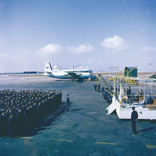 1969년 3월 김포공항에서 열린 대한항공공사 인수식. /대한항공 제공