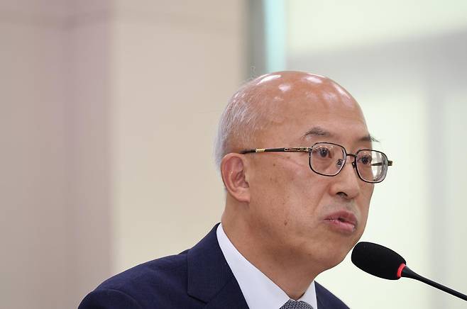 조원철 법제처장이 24일 오전 서울 여의도 국회에서 열린 법제사법위원회의 법제처에 대한 국정감사에서 질의에 답하고 있다. 2025.10.24. 뉴시스