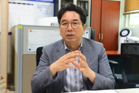 문홍태 남해대학 교무처장