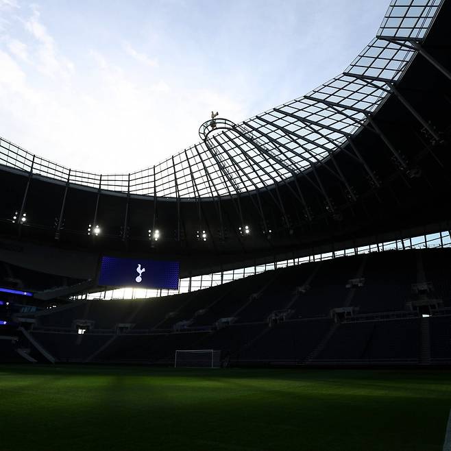 토트넘은 2019년 4월 입주한 새로운 홈구장 토트넘 홋스퍼 스타디움에서 벌써 리그 41패를 당했다. 익숙한 듯 아직 완전한 내집과 같은 편안함이 없다. 사진출처|토트넘 홋스퍼 페이스북