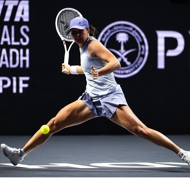 2025 WTA 파이널에 출전한 이가 시비옹테크. 사진/인스타그램