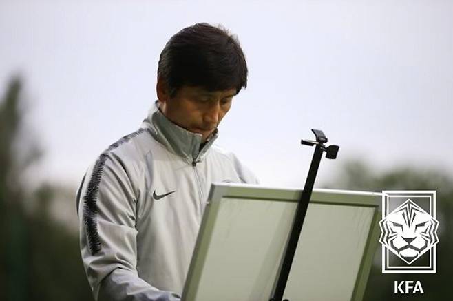 정정용 감독은 대표적인 학구파 지도자다. 사진=대한축구협회