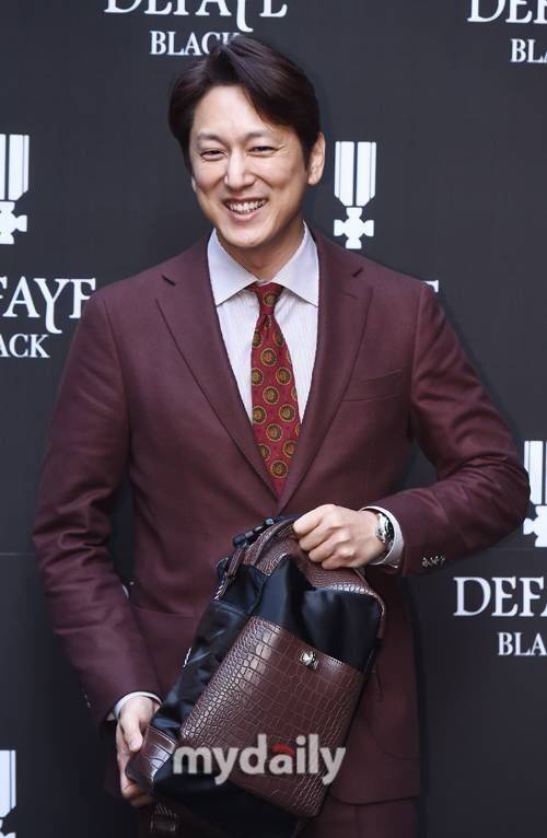 한석준 / 마이데일리