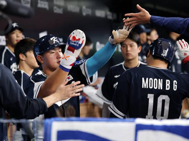 한국 야구 대표팀의 안현민이 9일 서울 고척스카이돔에서 열린