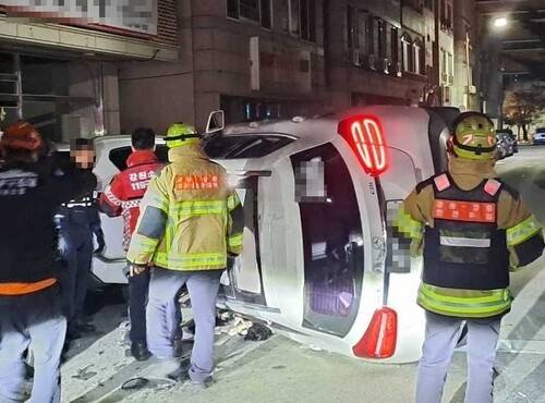 강릉 음주사고 현장 모습. 강원도소방본부 제공