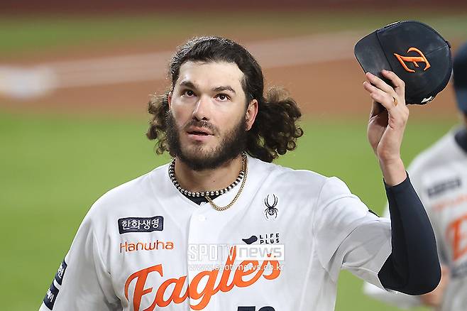 ▲ 현지 언론에서는 폰세가 연간 1000만 달러 수준의 대우를 받을 것으로 예상하고 있다 ⓒ곽혜미 기자