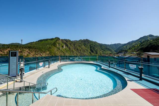 ▲ 삼척 가곡 유황온천 전경.