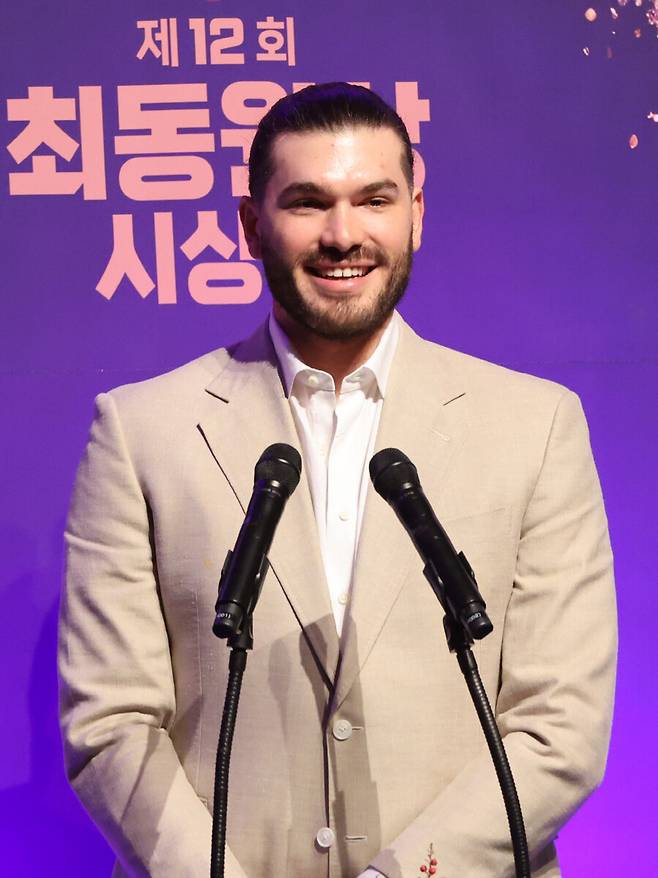 ▲ 한화 폰세 최동원상 수상 ⓒ연합뉴스