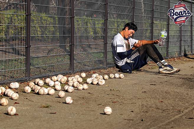 두산 베어스 박지훈의 미야자키 마무리캠프 훈련 모습. /사진=두산 베어스 제공