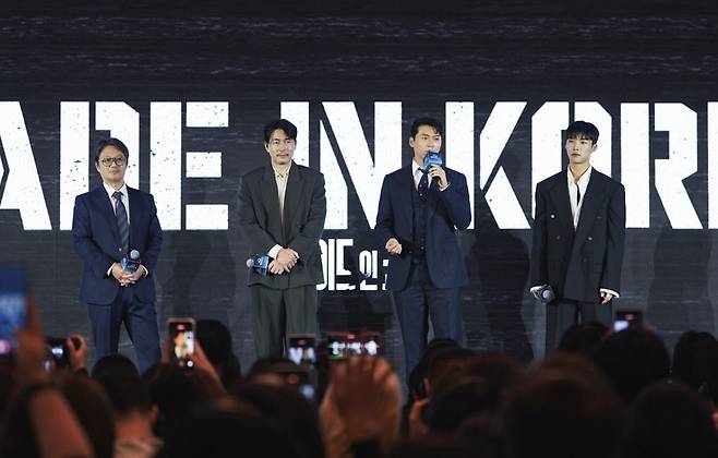 디즈니+ '메이드 인 코리아' 현빈, 정우성, 우도환 배우와 우민호 감독. 월트디즈니 컴퍼니 제공