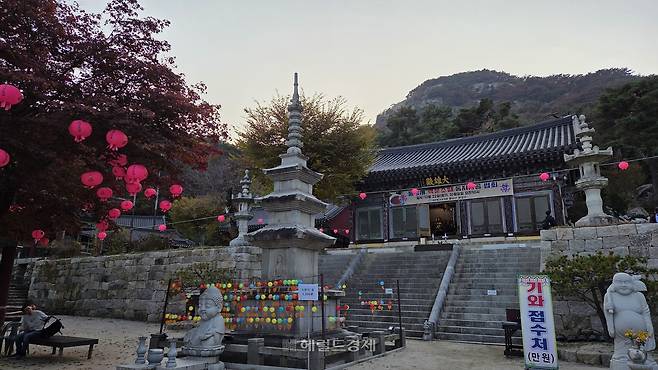 불암사 대웅전