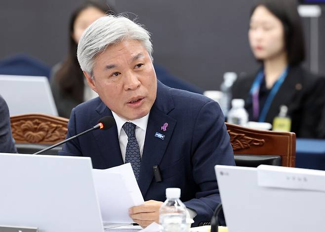 서왕진 조국혁신당 의원이 10월20일 강원 정선군 강원랜드에서 열린 국회 산업통상자원중소벤처기업위원회 국정감사에서 질의하고 있다. ⓒ연합뉴스