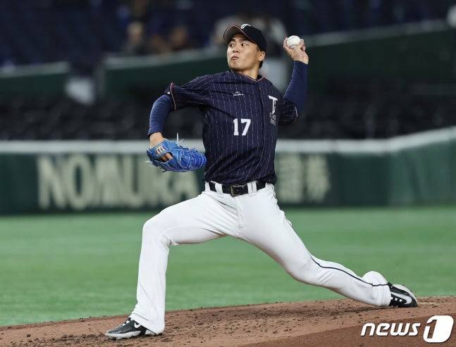 2023년 11월 18일 오후 일본 도쿄돔에서 열린 '2023 아시아프로야구챔피언십(APBC)' 대한민국과 대만의 경기에서 대만 선발 왕옌청이 역투하고 있다. /사진=뉴스1