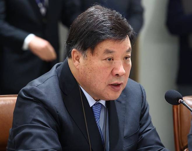 서정진 셀트리온 회장이 16일 용산 대통령실에서 열린 한미 관세협상 후속 민관 합동회의에서 발언하고 있다. ⓒ연합뉴스