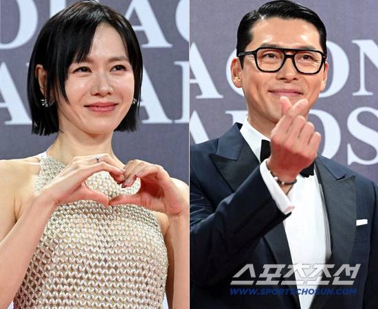 제46회 청룡영화상 시상식이 19일 서울 여의도 KBS홀에서 열렸다. 현빈과 손예진이 포즈를 취하고 있다. 여의도=허상욱 기자wook@sportschosun.com/2025.11.19/