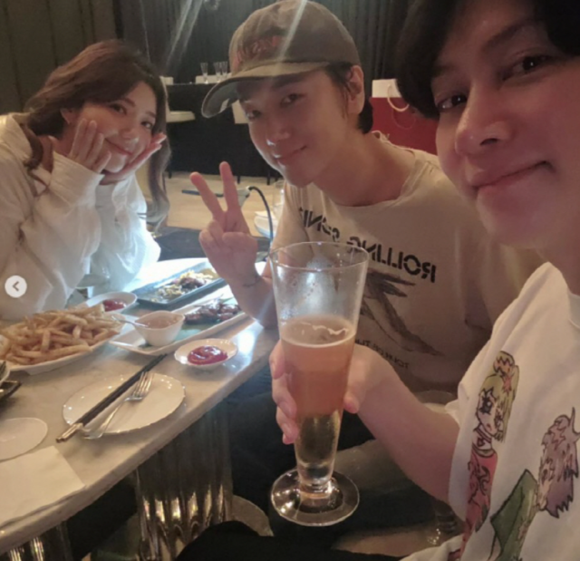 대만 배우 곽설부와 슈퍼주니어 예성, 김희철(왼쪽부터)./김희철 소셜미디어