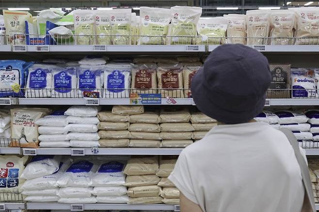 서울시내 한 대형마트에 설탕 상품이 진열돼 있다. 사진=임형택 기자