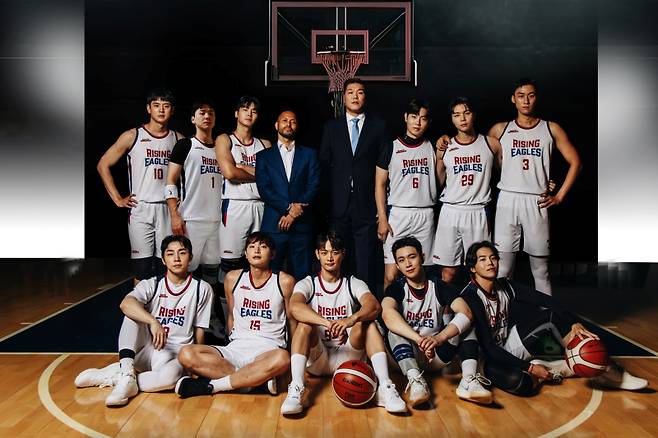 ‘열혈농구단’ 단체 사진. SBS 제공