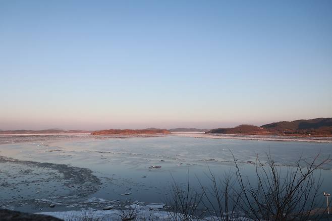 조선시대 물때 기록의 기준인 김포 조강 일대(국가유산청 제공)