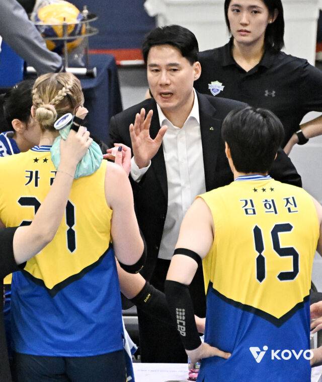 현대건설 강성형 감독/KOVO