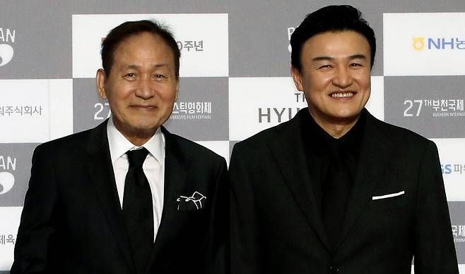 2023년 ‘부천국제판타스틱영화제’에 나란히 참석한 안성기·박중훈 배우. 뉴스1