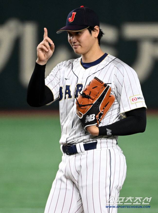 2023년 WBC B조 1차전 중국전에 등판한 오타니. 지난 대회 MVP인 오타니는 최근 2026년 대회 참가를 공식화했다. 허상욱 기자