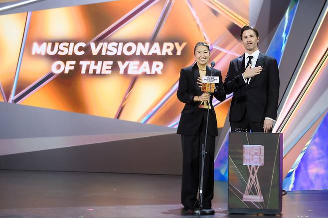 ‘케데헌’ 메기 강, 크리스 아펠한스 감독. 사진ㅣCJ ENM