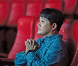 영화 ‘극장의 시간들’ 스틸. /티캐스트 제공
