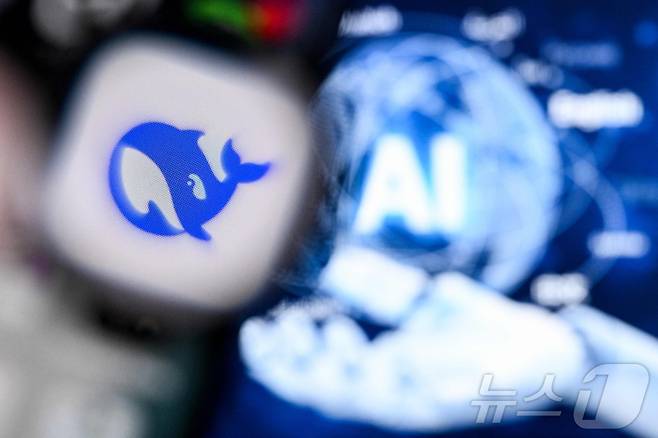중국 딥시크 GERMANY-TECH-INTERNET-AI-ARTIFICIAL-INTELLIGENCE ⓒ AFP=뉴스1