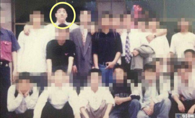 조진웅./온라인 커뮤니티