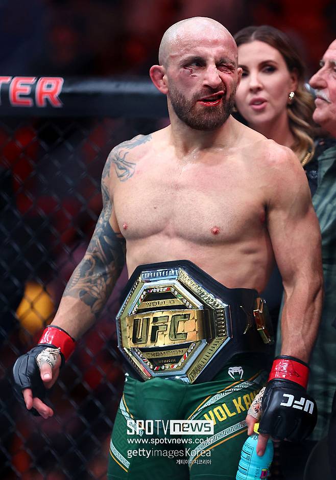 ▲ UFC 페더급 챔피언 알렉산더 볼카노프스키.