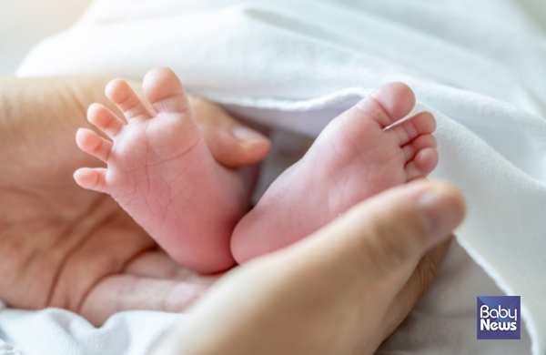 내년부터 출산휴가급여 상한액이 월 210만원에서 220만원으로 인상된다. ⓒ베이비뉴스