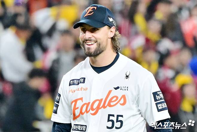 2025시즌 한화 이글스의 통합 준우승을 견인했던 외국인 투수 라이언 와이스. 사진 엑스포츠뉴스 DB