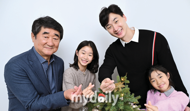 배구로 이어진 3代./송일섭 기자