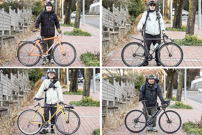 자전거 배송 서비스 그리디에 참여하는 전요셉, 이해인, 강민재, 서보필씨(왼쪽 위부터 시계 반대방향)가 자전거와 함께 포즈를 취하고 있다. 김성룡 기자