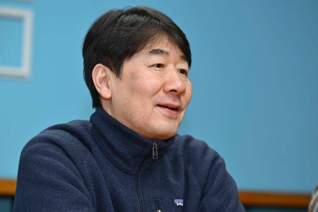 김도형 PD가 3일 서울 마포구 TBS에서 본보와 인터뷰하고 있다. 강예진 기자