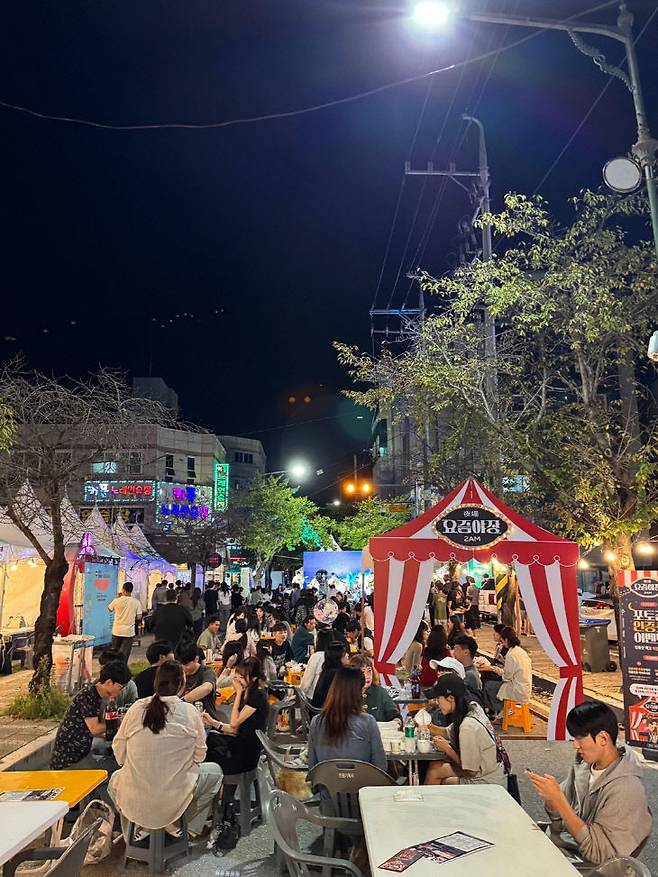 세종 청년주간 '2025 요즘야장 2AM' 현장 모습. 사진=일자리경제진흥원 제공.