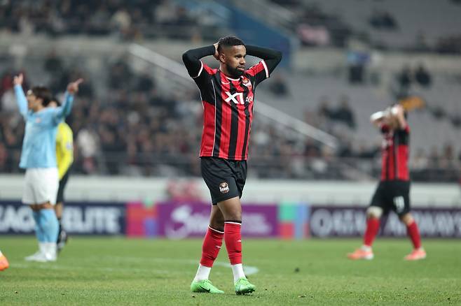 FC서울 안데르손(가운데)은 올해 7월 서울 이적 후 공격 포인트 수확이 저조했다. 비시즌동안 섬세함을 보완해 내년에 팀에 보탬이 되겠다는 각오다. 사진제공│한국프로축구연맹