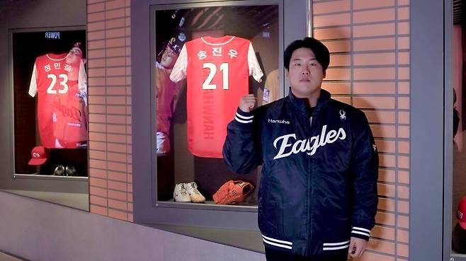 ▲ 한화와 4년 총액 100억 원에 계약하며 메이저리그 도전을 훗날로 미룬 강백호 ⓒ한화 이글스