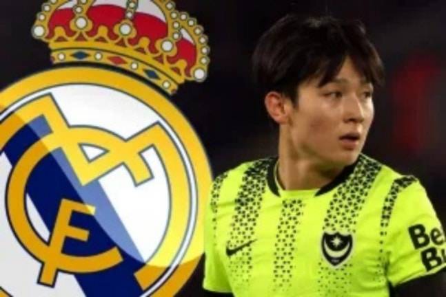 ▲ 잉글랜드 프로축구 챔피언십(2부) 무대에서 뛰는 공격수 양민혁이 후반 추가시간 극적인 결승 골로 홈구장을 폭발시켰다. 올 시즌 리그 3호 골. 유럽 데뷔 후 한 시즌 개인 최다골 기록을 새로 썼다. ⓒ 더선